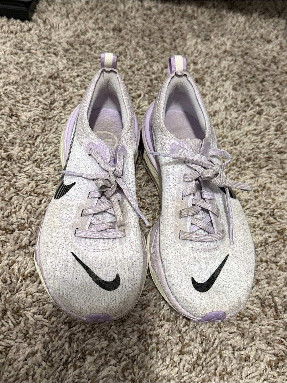 Nike Women's Light Lavender Running Sneakers Invincible 3